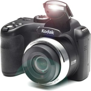 מצלמה דיגיטלית קומפקטית KODAK PixPro AZ252 בצבע שחור